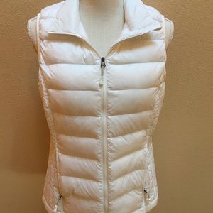 White Puffy Vest, Sz M